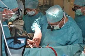 chirurgische behandeling van spataderen in het bekken